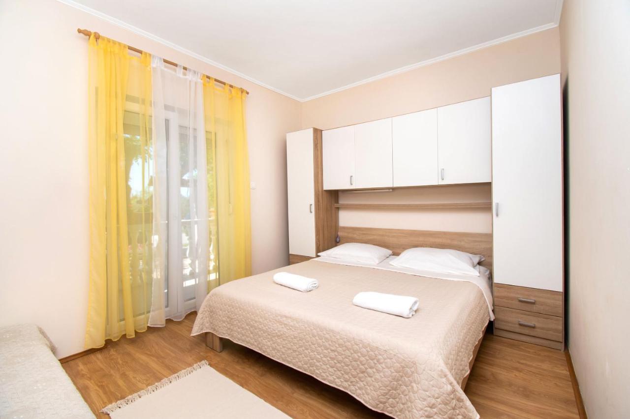 Apartment Ivan Vrsi Eksteriør bilde